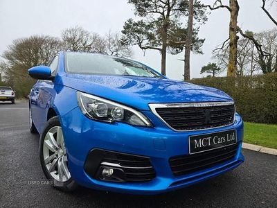 Używany Peugeot 308 Active Premium 2020 Niebieski Kombi