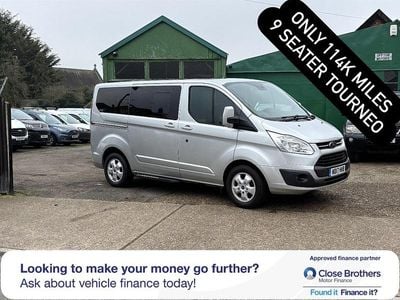 Begagnad Ford Tourneo Custom Titanium 2017 Silver Van