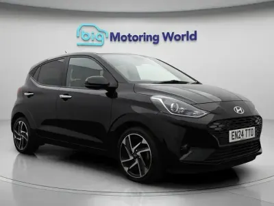 Used Hyundai i10 Premium 63 HP (46 kW) 2024 Black Hatchback