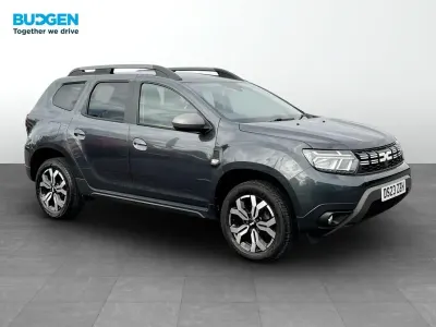 Begagnad Dacia Duster Journey 150 HK (110 kW) 2023 Grå SUV