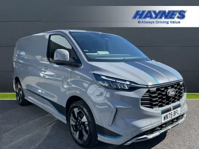 Usado Ford Transit Custom Sport 170 HP (125 kW) 2025 Cinzento Van