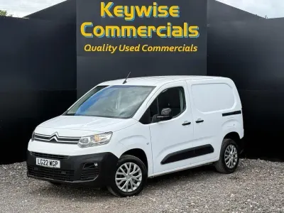 Used Citroën Berlingo 100 HP (73 kW) 2022 White MPV