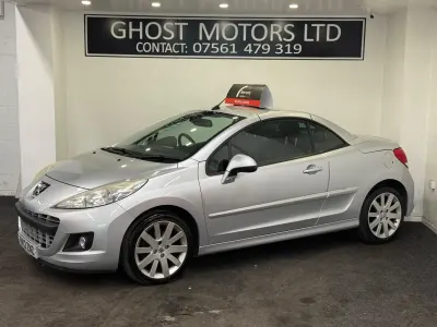 Begagnad Peugeot 207 GTi 2012 Silver Cab