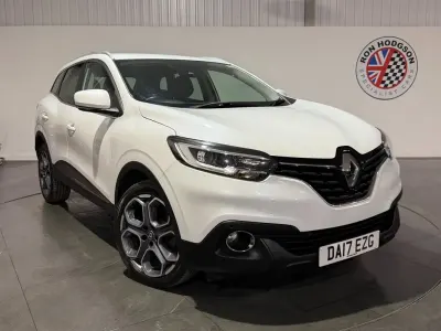 Used Renault Kadjar Dynamique 130 HP (95 kW) 2017 Arctic white SUV