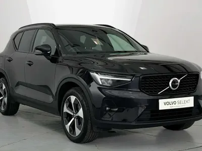 Used Volvo XC40 Plus 161 HP (118 kW) 2025 Black SUV