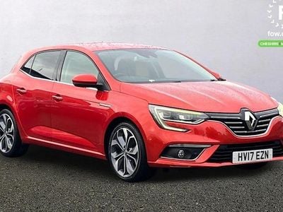Used Renault Mégane IV Signature 131 HP (96 kW) 2017 Red Hatchback