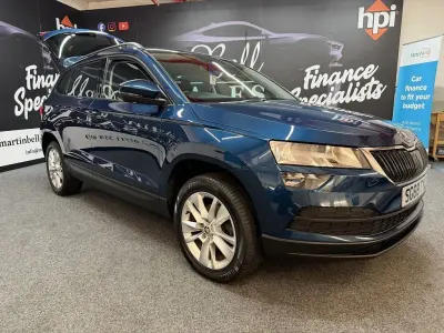 Usado Skoda Karoq SE 2018 Azul SUV