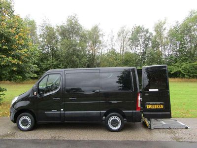 Black Used 2015 Renault Master Business Van | £11,500 (Expensive)