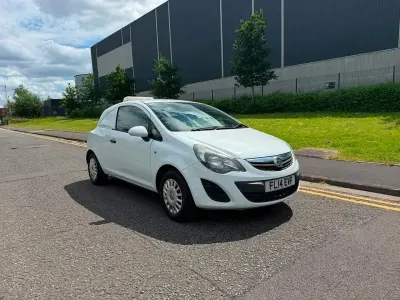 Used Vauxhall Corsa 2014 White Hatchback