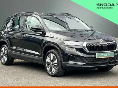 Gebraucht Skoda Karoq SE Drive 147 PS (108 kW) 2023 Schwarz SUV