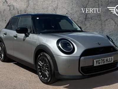 Used Mini Cooper Classic 150 kW (204 HP) 2026 Hatchback