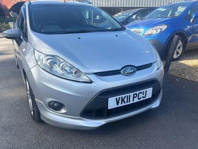 Used Ford Fiesta Zetec 95 HP (69 kW) 2011 Silver Hatchback