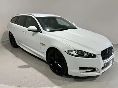 Used Jaguar XF R-Sport 200 HP (147 kW) 2015
