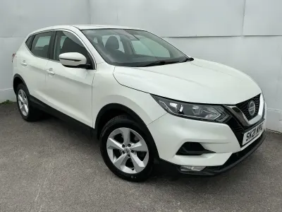 Używany Nissan Qashqai Acenta Premium 2021 Biały SUV