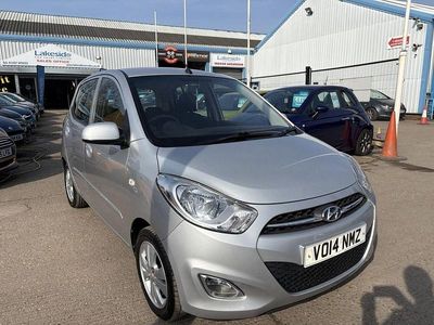Usado Hyundai i10 Active 85 HP (62 kW) 2014 Prateado Citadino