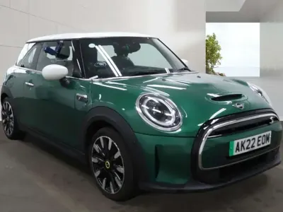 Używany Mini Cooper S Hatch 135 kW (184 KM) 2022 Hatchback