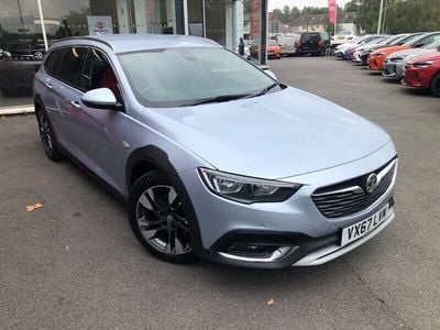 Used Vauxhall Insignia Country Tourer 168 HP (123 kW) 2017 Flip chip Estate