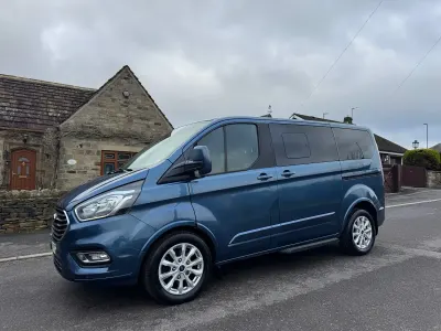 Usado Ford Tourneo Titanium 2019 Azul Monovolume