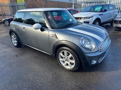 Usado Mini Cooper Hatch 122 HP (89 kW) 2010 Cinzento Citadino