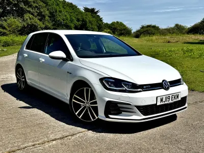 Used VW Golf VII GTD 184 HP (135 kW) 2019 White Hatchback