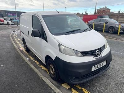White Used 2013 Nissan NV200 SE MPV | £3,195