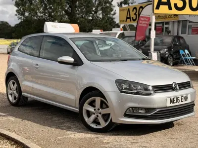 Used VW Polo SEL 110 HP (80 kW) 2016 Silver Hatchback