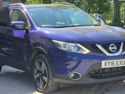 Usado Nissan Qashqai N-TEC 130 CV (95 kW) 2016 Azul SUV