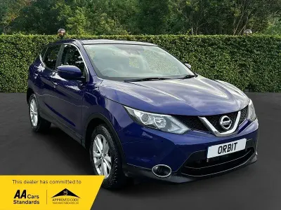 Used Nissan Qashqai Acenta 115 HP (84 kW) 2015 Blue SUV