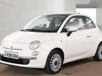 Used Fiat 500 Lounge 69 HP (50 kW) 2008 White Hatchback