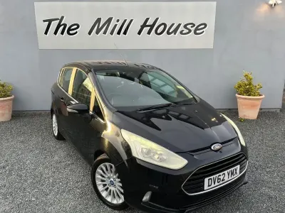 Begagnad Ford B-MAX Zetec 90 HK (66 kW) 2012 Svart Minibuss