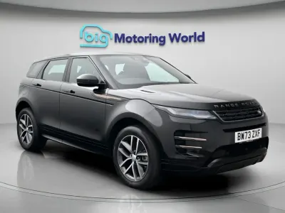 Używany Land Rover Range Rover evoque SE Dynamic 309 KM (227 kW) 2023 Czarny SUV
