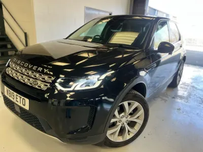 Second-hand Land Rover Discovery Sport HSE 180 CP (132 kW) 2019 Negru SUV