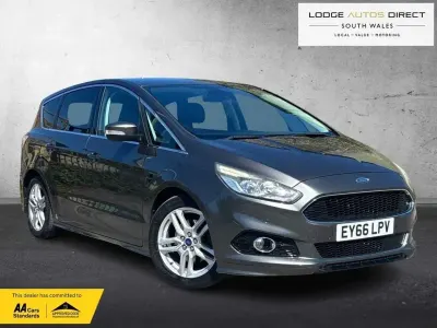 Begagnad Ford S-MAX Sport 210 HK (154 kW) 2016 Grå Minibuss