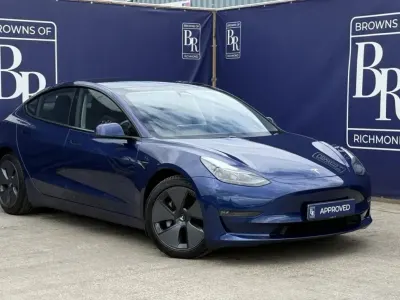 Usado Tesla Model 3 Long Range AWD 254 kW (346 CV) 2021 Azul Berlina