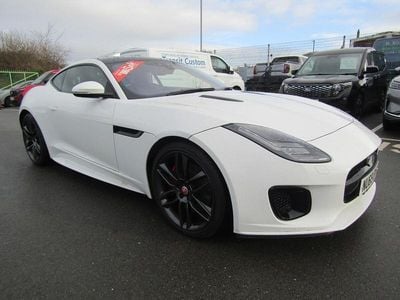 Used Jaguar F-Type Chequered Flag 300 HP (220 kW) 2019 Fyji white gloss Coupe