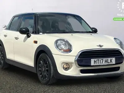 Used Mini Cooper Pepper 136 HP (100 kW) 2017 White Hatchback