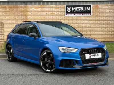 Used Audi RS3 Sportback Comfort 400 HP (294 kW) 2018 Blue Hatchback