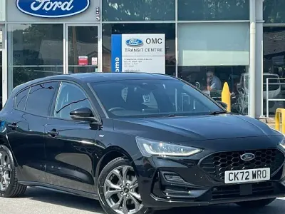 Used Ford Focus ST-Line 125 HP (91 kW) 2022 Black Hatchback