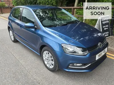Used VW Polo SE 90 HP (66 kW) 2015 Blue Hatchback