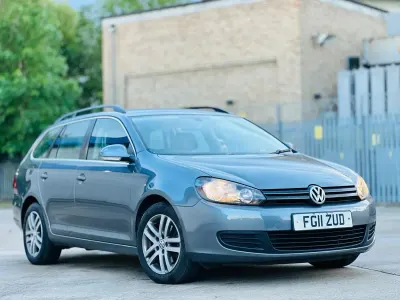 Usado VW Golf VI SE 2011 Cinzento Citadino