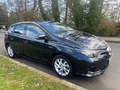 Toyota Auris Hybrid