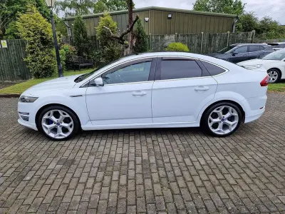Käytetty Ford Mondeo Titanium X 200 HP (147 kW) 2014 Valkoinen Viistoperä