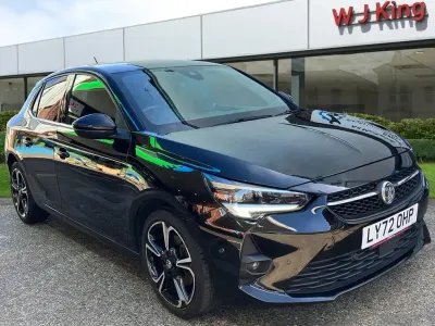 Usado Vauxhall Corsa Ultimate 130 HP (95 kW) 2023 Preto Citadino