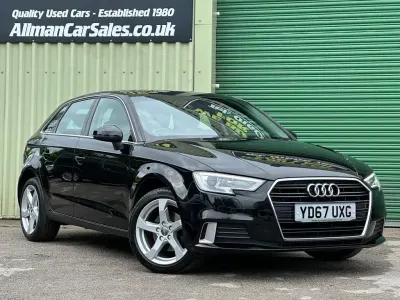 Używany Audi A3 Sport 2017 Czarny Hatchback