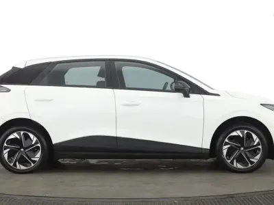 Used MG MG4 EV SE 2023 Hatchback