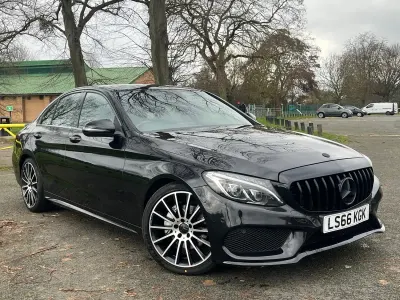 Used Mercedes C220 AMG Line Premium 170 HP (125 kW) 2016 Black Sedan