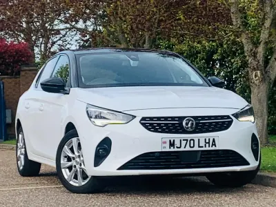 Used Vauxhall Corsa Elite 100 HP (73 kW) 2020 White Hatchback