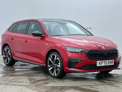 Gebraucht Skoda Scala Monte Carlo 113 PS (83 kW) 2025 Rot Kleinwagen