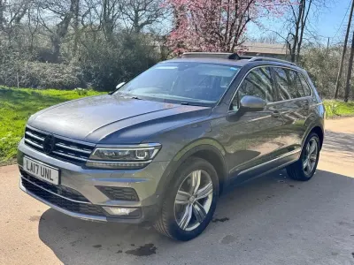 Usado VW Tiguan SEL 180 HP (132 kW) 2017 Cinzento SUV