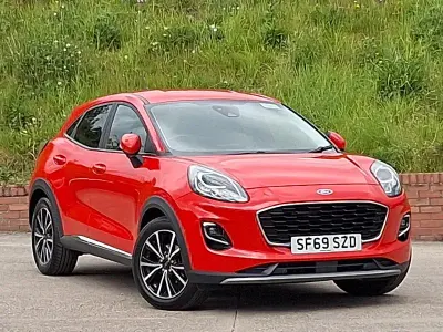 Used Ford Puma Titanium 125 HP (91 kW) 2020 Red SUV